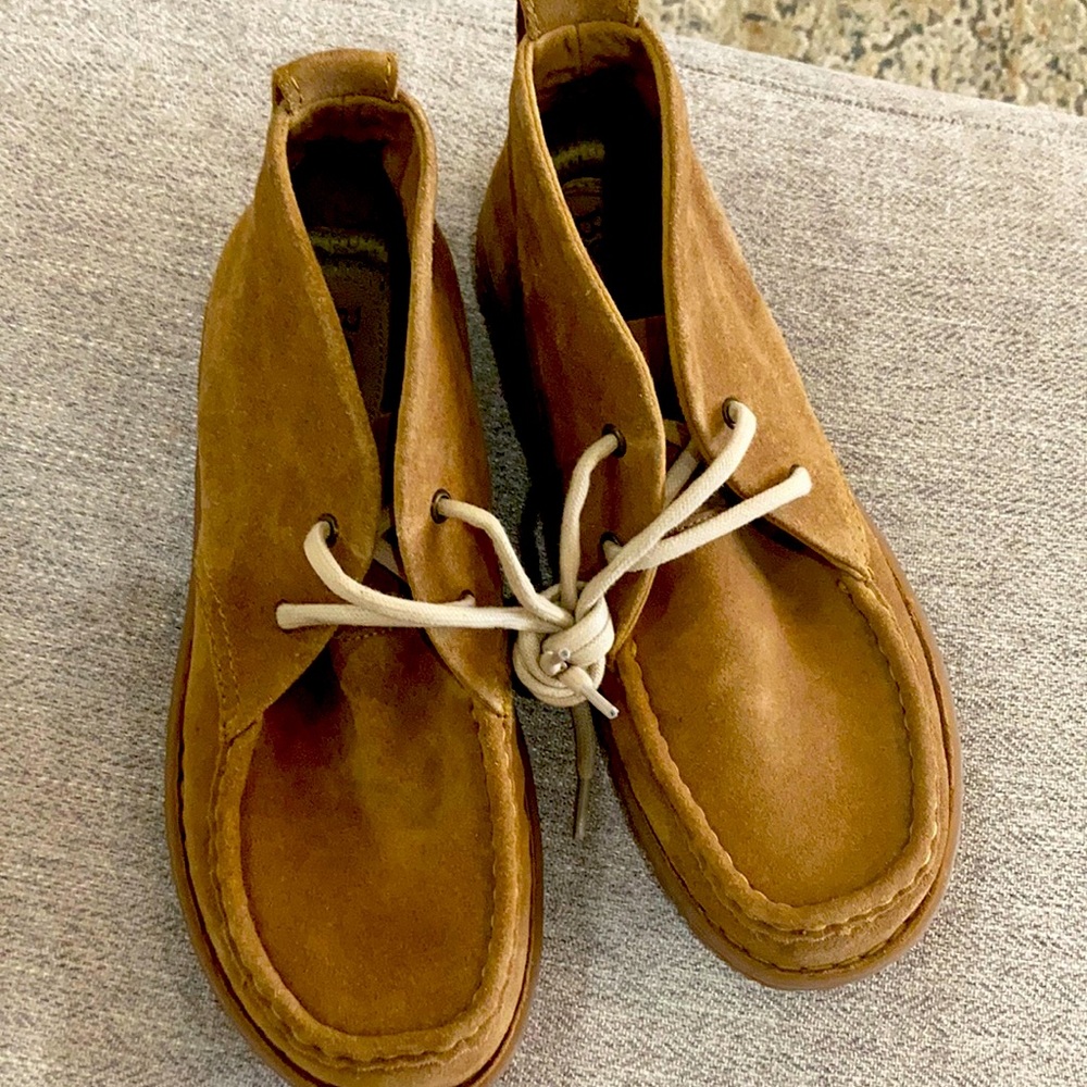 Born boots